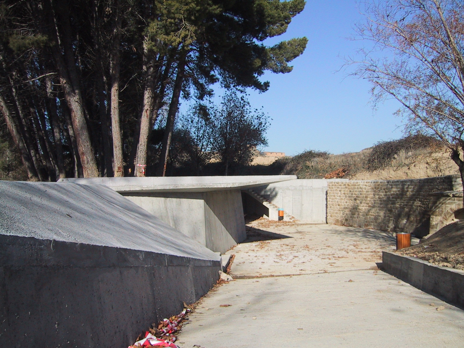 RESTAURACIÓN DE FUENTE DE FARADUÉS